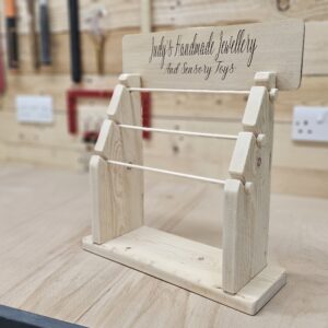 Jewellery Stand With Dowels - FREE Plans
