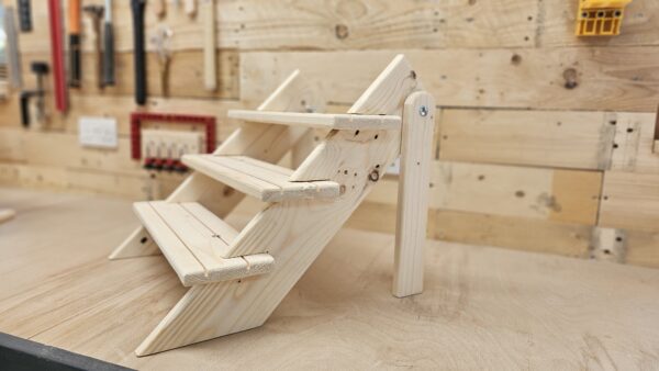 3 Tier Shelving Display Unit - FREE Plans - Image 2