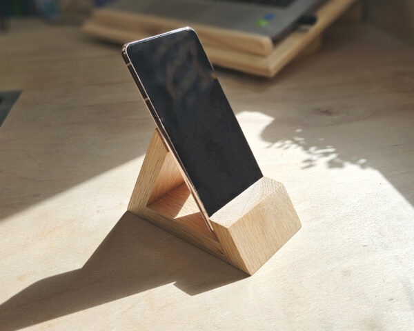 Triangular Shaped Phone Holder - FREE Plans