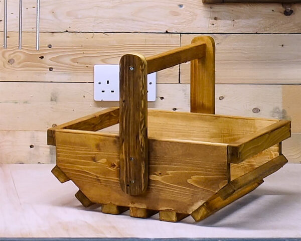 Rustic Wooden Trug - FREE Plans