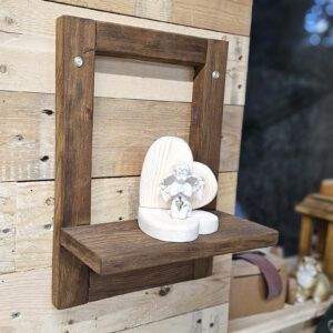 Rustic Picture Frame Style Shelf Unit - FREE Plans