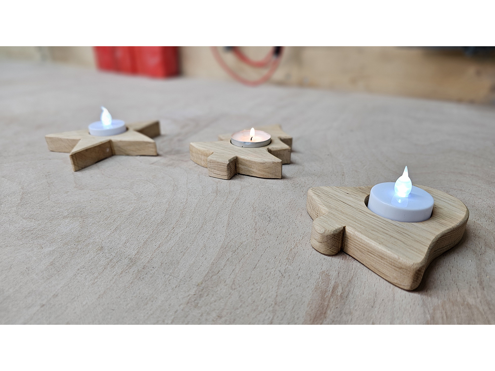 Christmas Themed Tealight Holder Build - FREE Template - Image 2