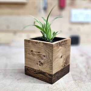 2 Tone Oak Planter Build - FREE Plans